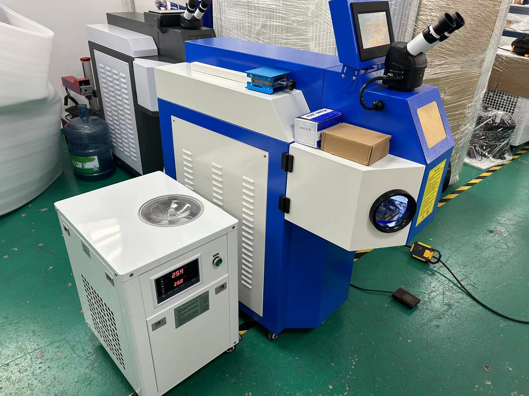 New Design Vertical External W – обзор и цена Industrial Grade Laser Welder